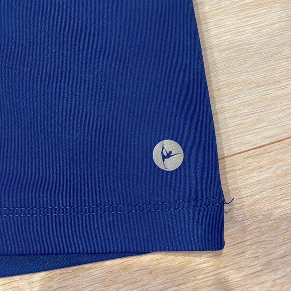 90° blue workout top - Picture 4 of 7